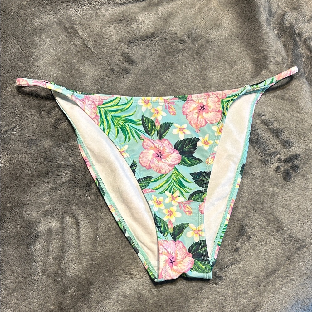 LA LA SWIM Floral Bikini Bottom L